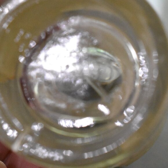 Le Labo Santal 33 50 ml/1.7 oz 80% full - Picture 4 of 4